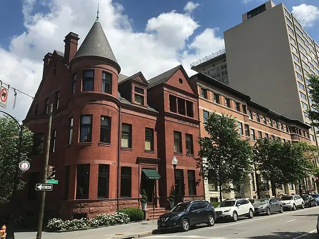 "The Ivy Hotel/Inn at Government House/William and Harriet Painter Residence (1889), 1125 N. Calvert Street, Baltimore, MD 21202" by Baltimore Heritage is marked with CC0 1.0.