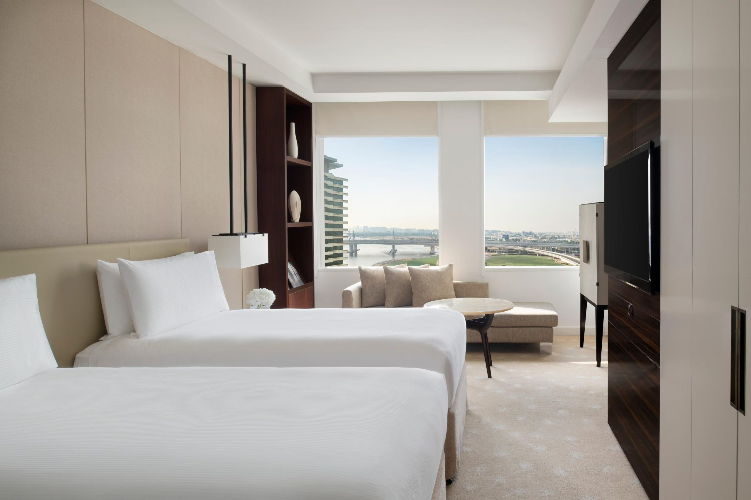 intercontinental-dubai-9098841192-3x2