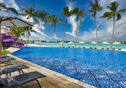 Hard_Rock_Hotel_Maldives_Pool